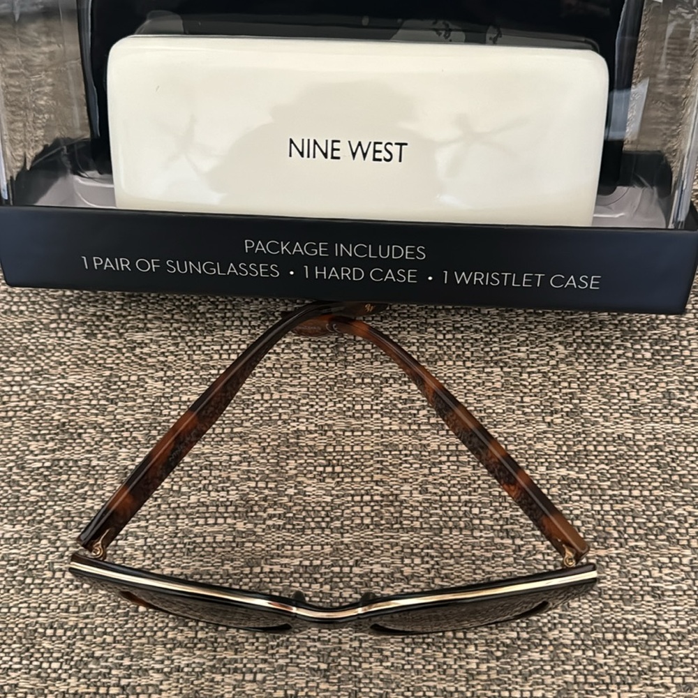Nine West Tortoise Polarized Sunglasses NWT - Picture 5 of 13